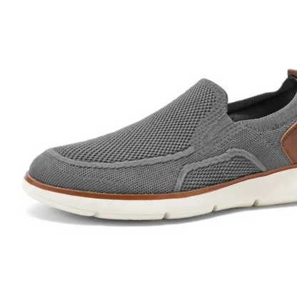 Premium – Knit Slip-On + Free Gift
