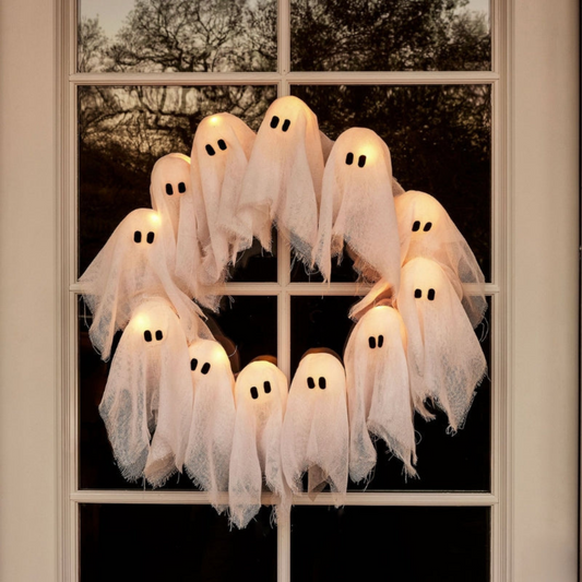 Lit Ghosts Wreath 🎃